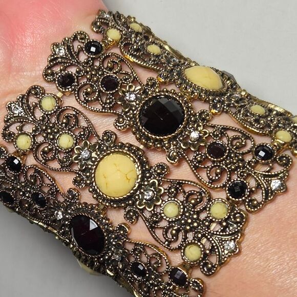 Ornate Filigree 3" Wide Cuff Bracelet Black Cream Cabachons Rhinestone Bollywood - Picture 10 of 10